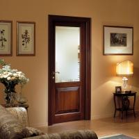 Двери из массива сосны Поставы.